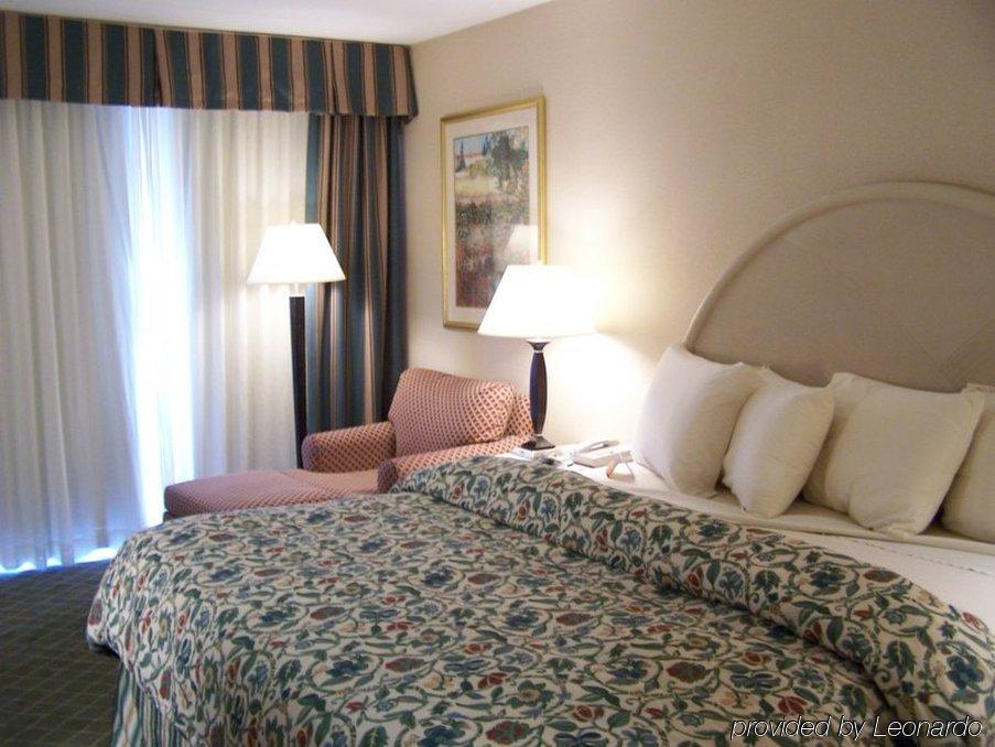Chapel Hill University Inn Ruang foto